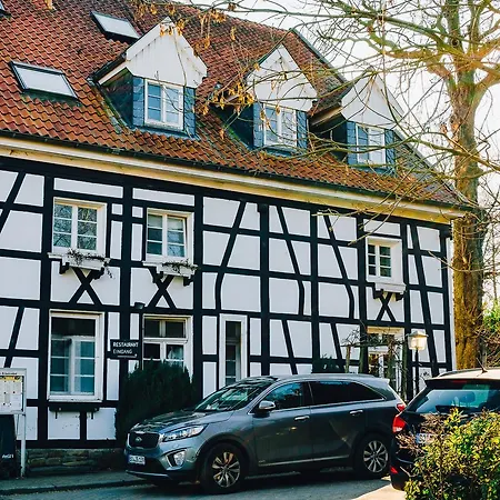 Zum Schultenhof Hotell 2*
